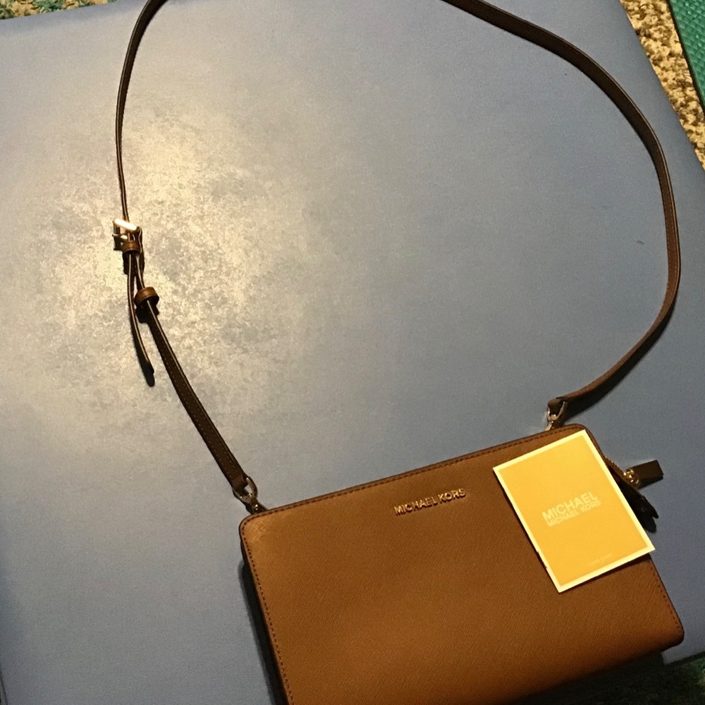 Michael Kors Crossbody Purse - Picture 5 of 5